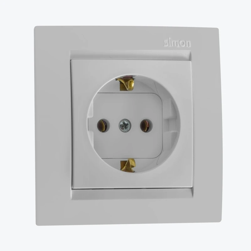 Розетка с заземлением белая 1591432-030 SIMON 15-1