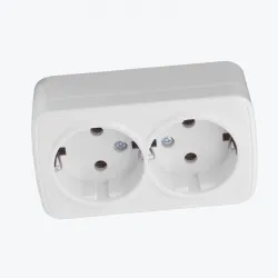 Розетка двойная наружная белая с заземлением IP20 серия Minsk EGR16-128-10 EKF